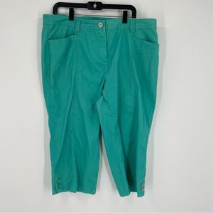 JM Collection Women’s Green Capri Pants size 16W